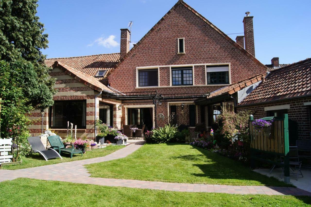 Blessy Le Paddock Du Val De Lys酒店 外观 照片